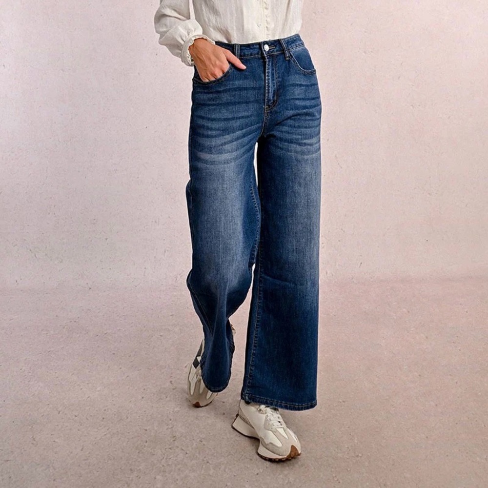 Molly Bracken Jeans Women’s Blue High Waisted Loose Wide Leg NWT